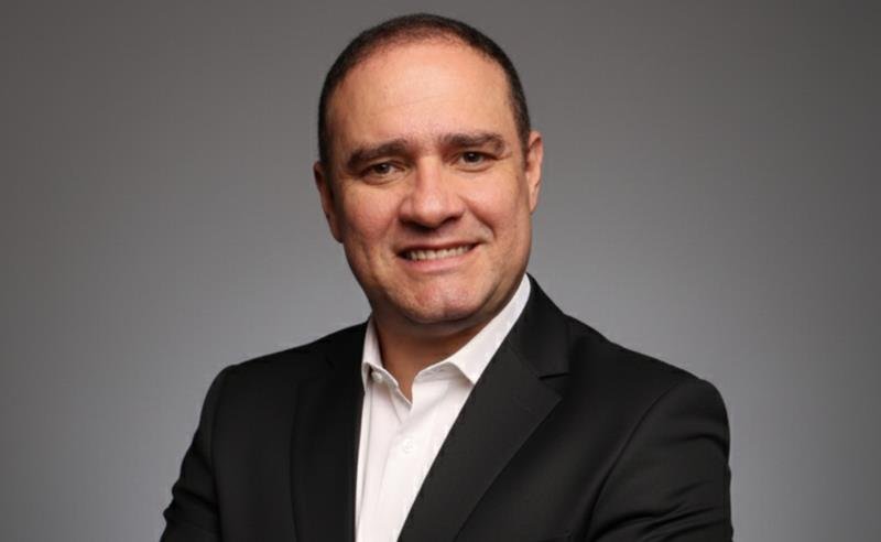 Michel Ávila amplia atuação em gestão de resultados e lidera programas de imersão para empresários