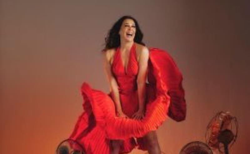 Claudia Raia e Jarbas Homem de Mello apresentam “Cenas da Menopausa” em sessão única no Recife